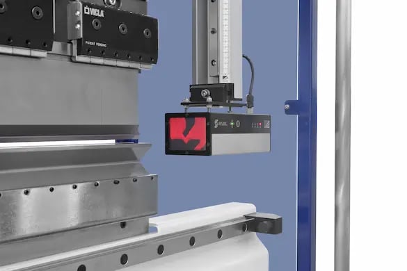 O.A.C. (Optical Angle Control) optical controls for press brakes