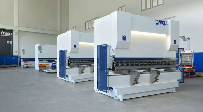 WHAT A 4.0 SHEET METAL PRESS BRAKE DOES AND HOW IT IMPROVES PRODUCTION